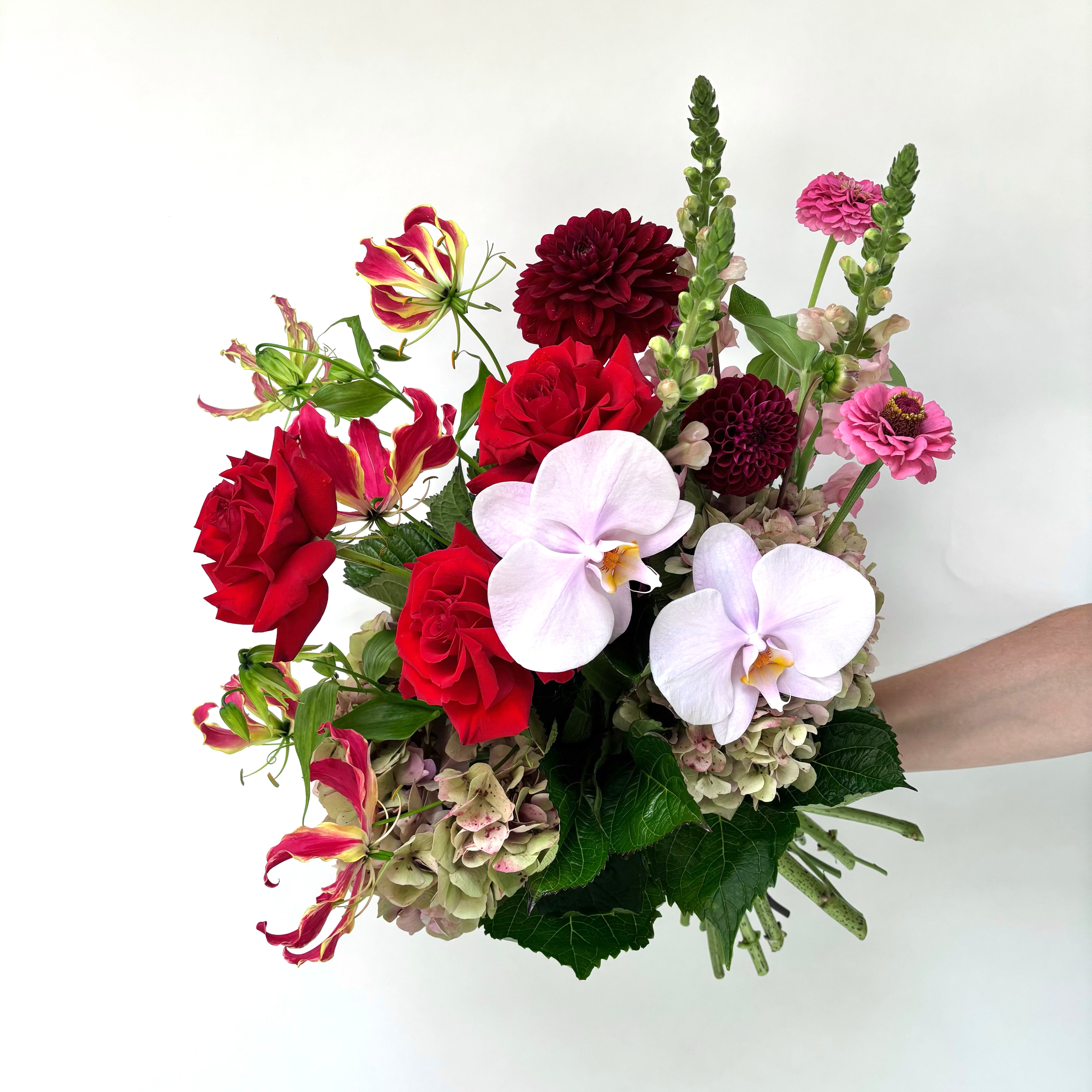 FLORIST'S CHOICE - She's Worth It This Valentines!